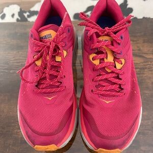 Hoka Challenger sneakers